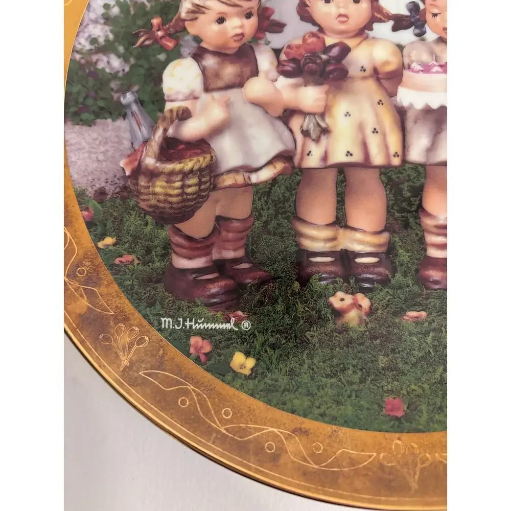 MJ Hummel Century Plate